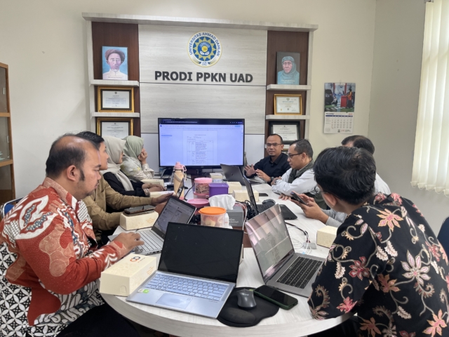 PPKn UAD Selenggarakan Workshop Tracer Study untuk Penguatan Kualitas Lulusan