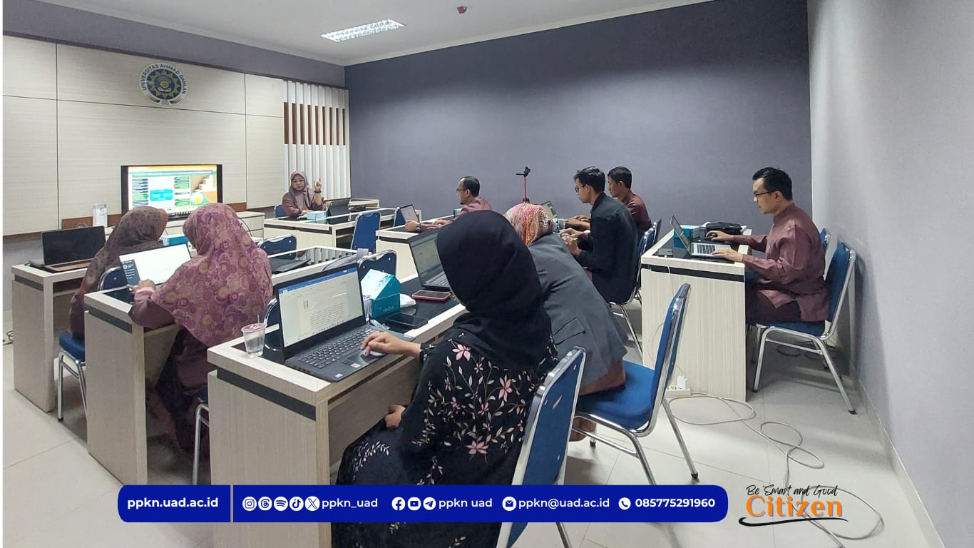 Meningkatkan Kualitas Pendidikan: Workshop Peninjauan Kurikulum Prodi PPKn di UAD